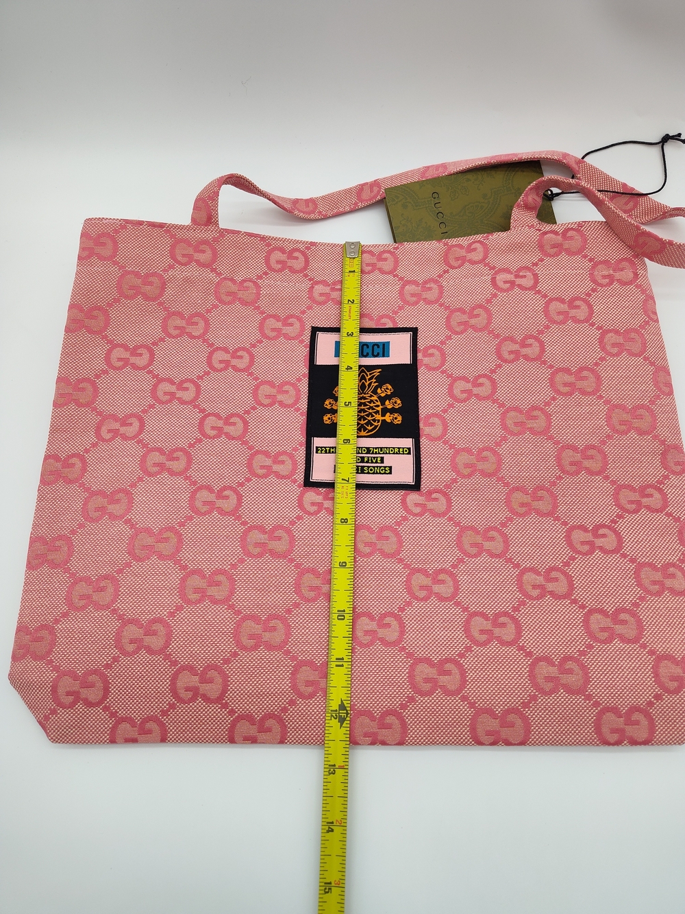 GUCCI Pink GG Canvas Tote Pineapple Patch Resort Summer Zip Shopper NWT VIP - Picture 8 of 10